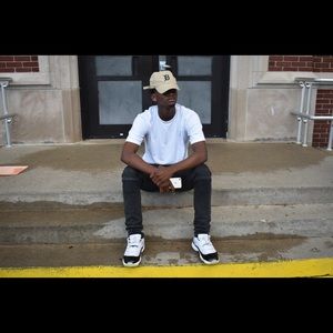 Meet your Posher, Jay